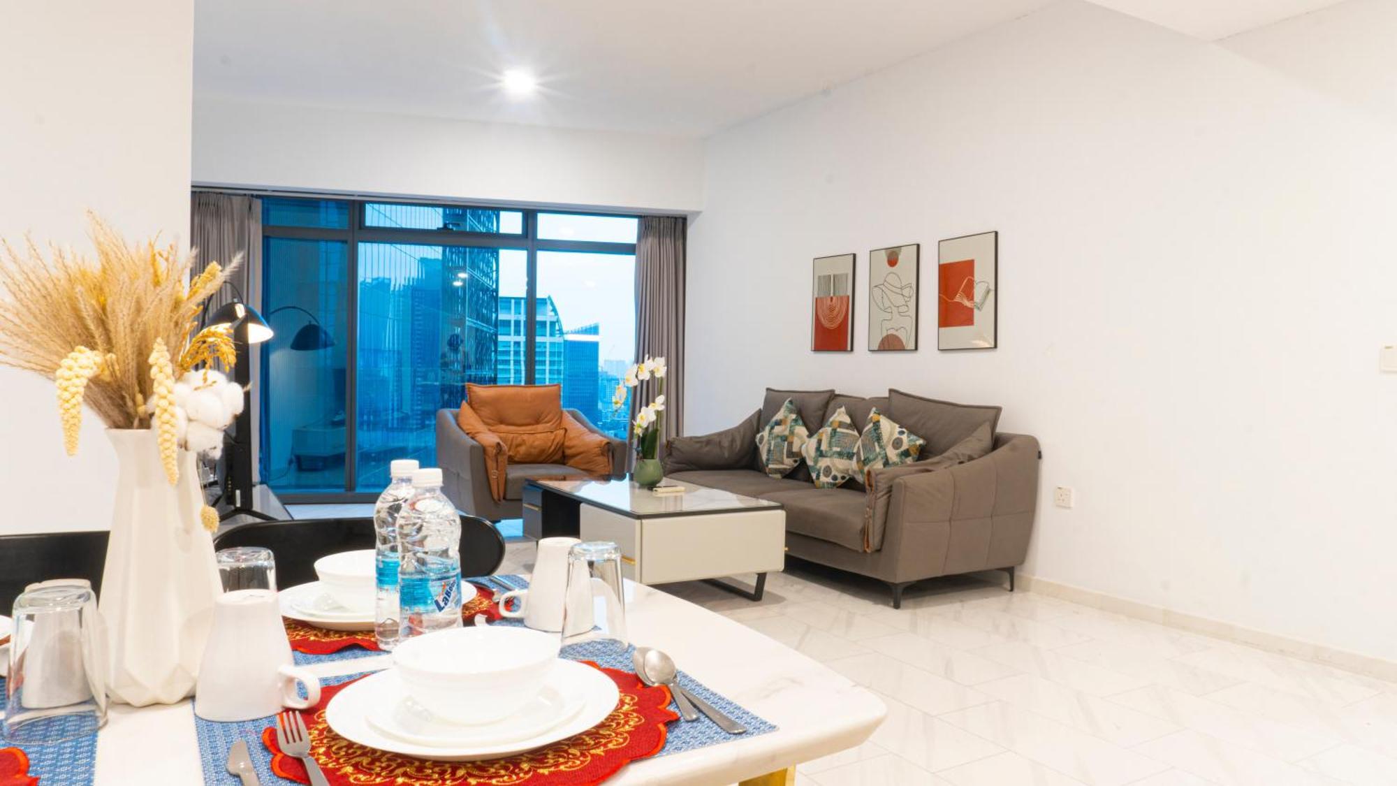 Moonway Suites At Eaton Klcc Kuala Lumpur Luaran gambar